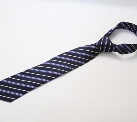ネクタイの結び方とは